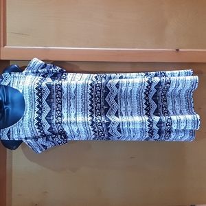 No Boundaries Cold Shoulder dress size L (11-13)